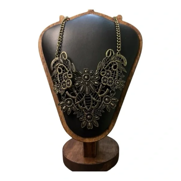 Vintage Brass Filigree bib necklace - Picture 1 of 5